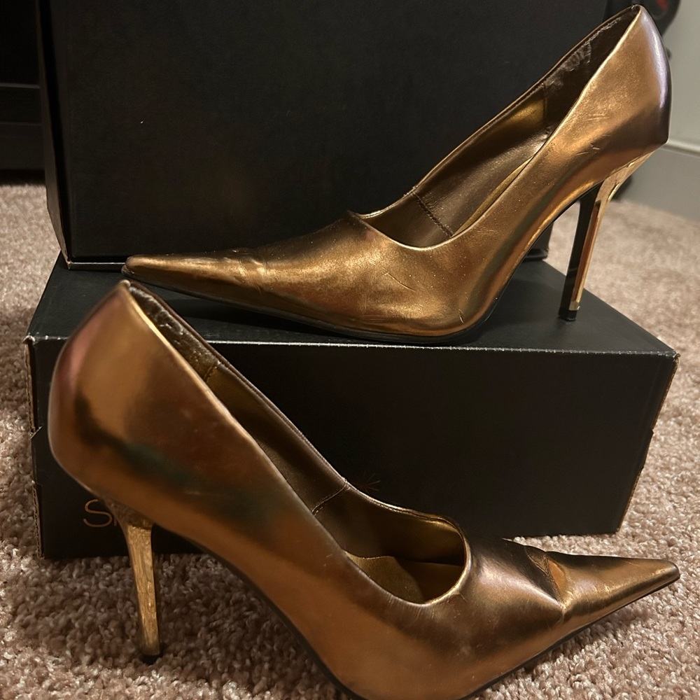 Bronze heels!!!